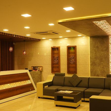 Hotel Supreme Rāmeswaram Buitenkant foto