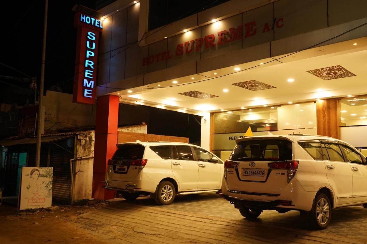 Hotel Supreme Rāmeswaram Buitenkant foto