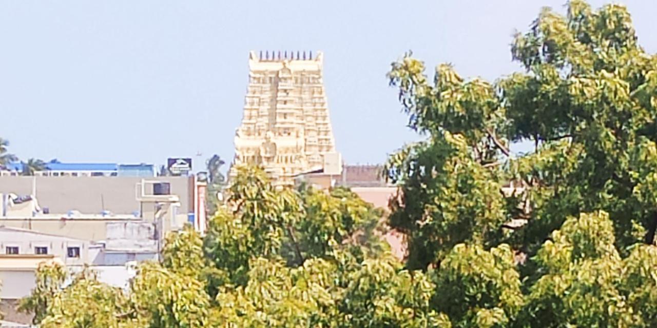 Hotel Supreme Rāmeswaram Buitenkant foto