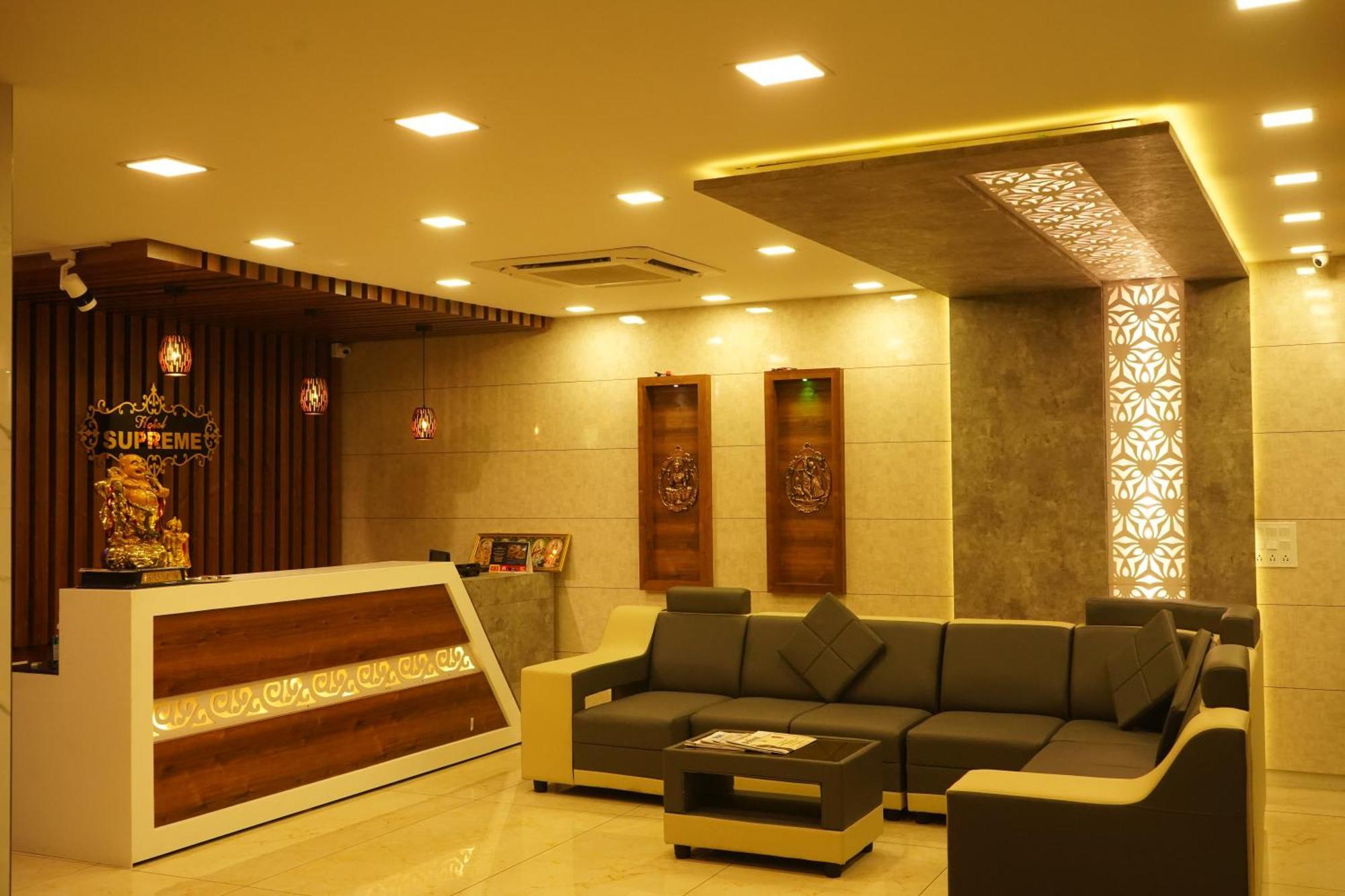 Hotel Supreme Rāmeswaram Buitenkant foto